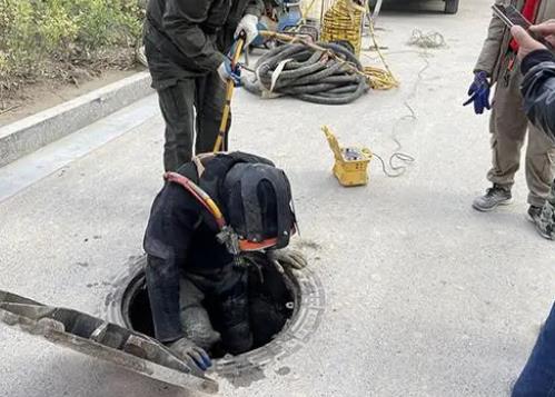 高碑店抽化粪池公司分享管道气囊封堵的原理。